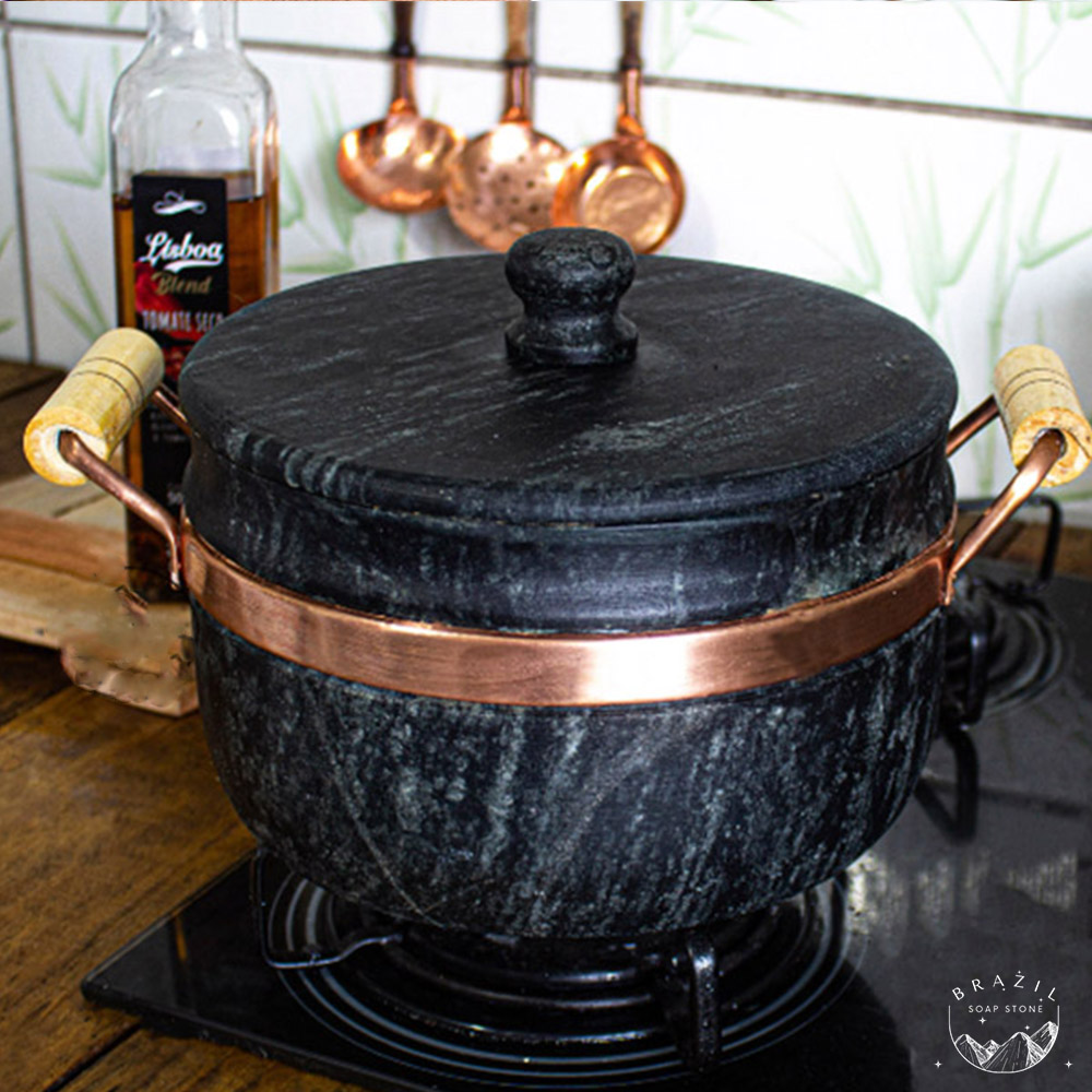 Soapstone Brazilian Cookware Pot 4 Liters – Soapstone Brazil
