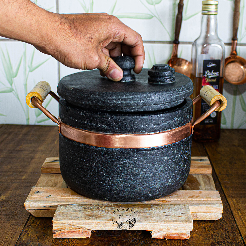 Brazilian Soapstone Low Pot, Panela de Pedra-Sabão